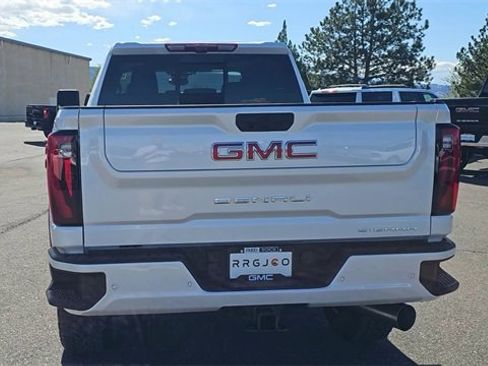 New 2025 GMC Sierra 3500 Denali w/ Denali Reserve Package image 7