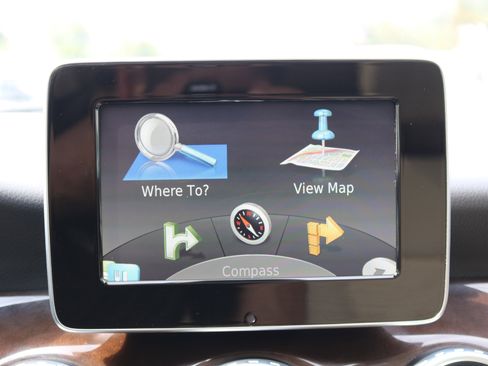 Used 2016 Mercedes-Benz GLA 250 image 22