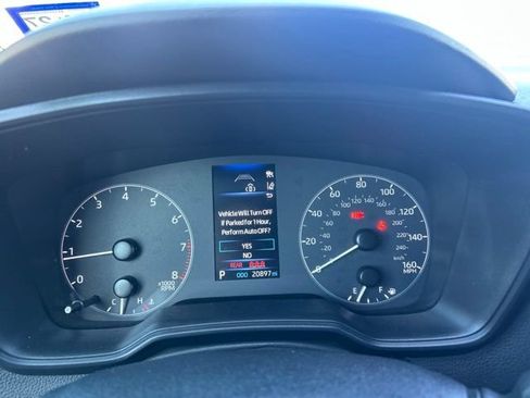 Used 2024 Toyota Corolla SE FWD image 11