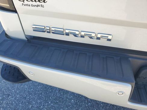 Used 2018 GMC Sierra 1500 Denali image 41