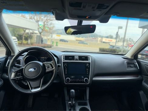 Used 2019 Subaru Outback 2.5i Limited image 7