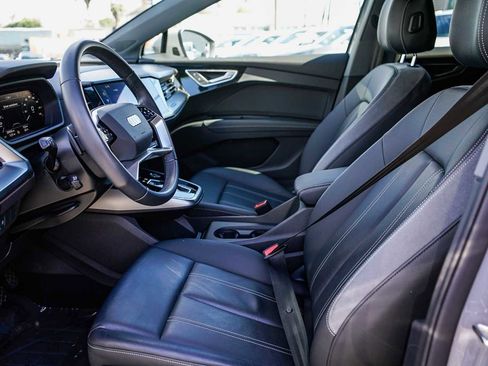 Used 2023 Audi Q4 e-tron Premium Plus w/ Premium Plus image 17