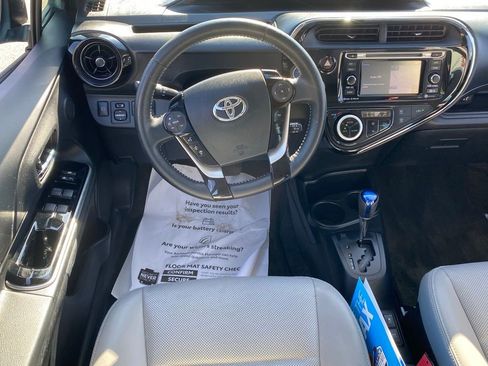 Used 2018 Toyota Prius C Four FWD image 10