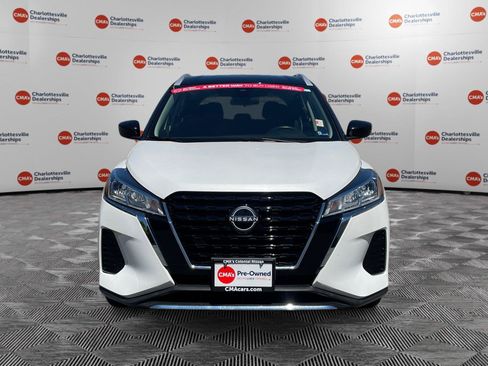Used 2023 Nissan Kicks SV FWD image 8
