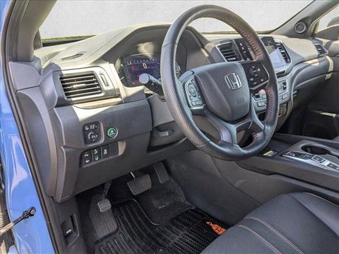Used 2024 Honda Passport TrailSport image 10