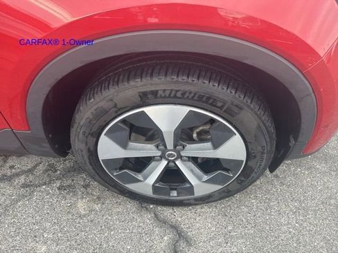 Certified 2023 Volvo XC40 B5 Plus w/ Climate Package image 2