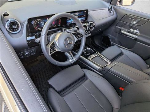 Certified 2026 Mercedes-Benz GLA 250 image 10