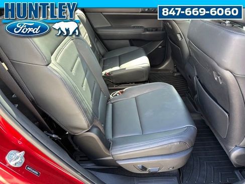 Used 2024 Hyundai Santa Fe Calligraphy image 10