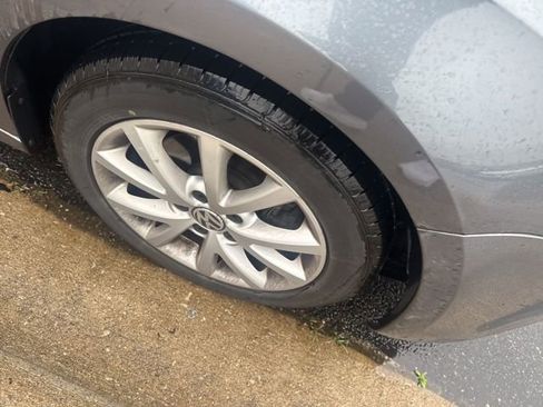 Used 2013 Volkswagen Jetta SE FWD image 15