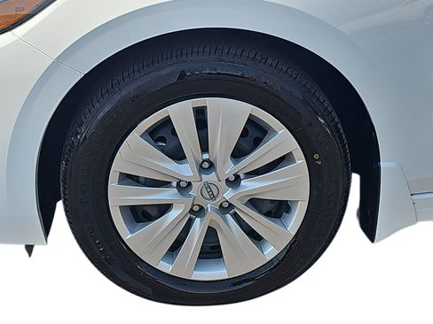 Used 2025 Nissan Sentra S FWD image 26