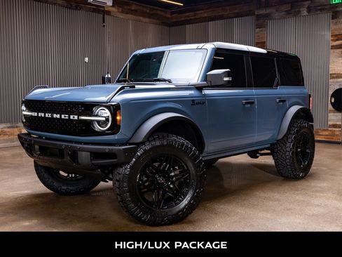 Used 2024 Ford Bronco Wildtrak AWD/4WD image 5