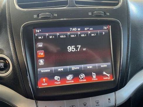 Used 2014 Dodge Journey SXT w/ Quick Order Package 22C FWD image 18