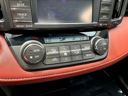 Used 2013 Toyota RAV4 Limited FWD image 15