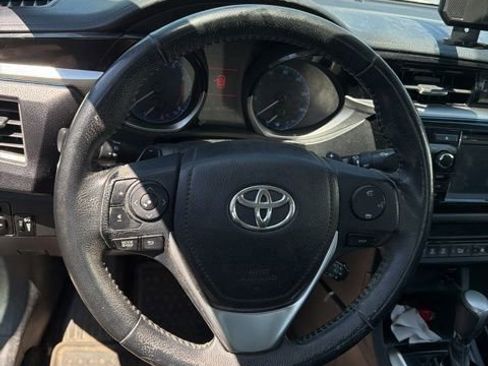 Used 2014 Toyota Corolla S image 4