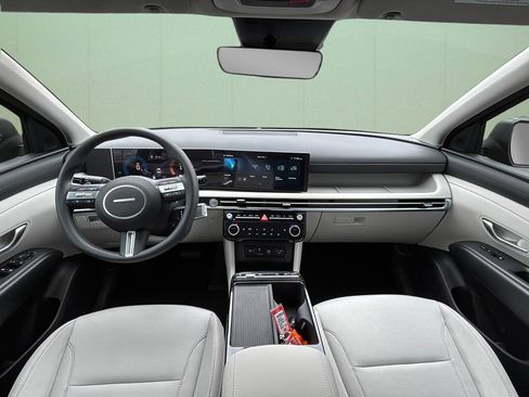 Certified 2026 Hyundai Tucson SEL image 24