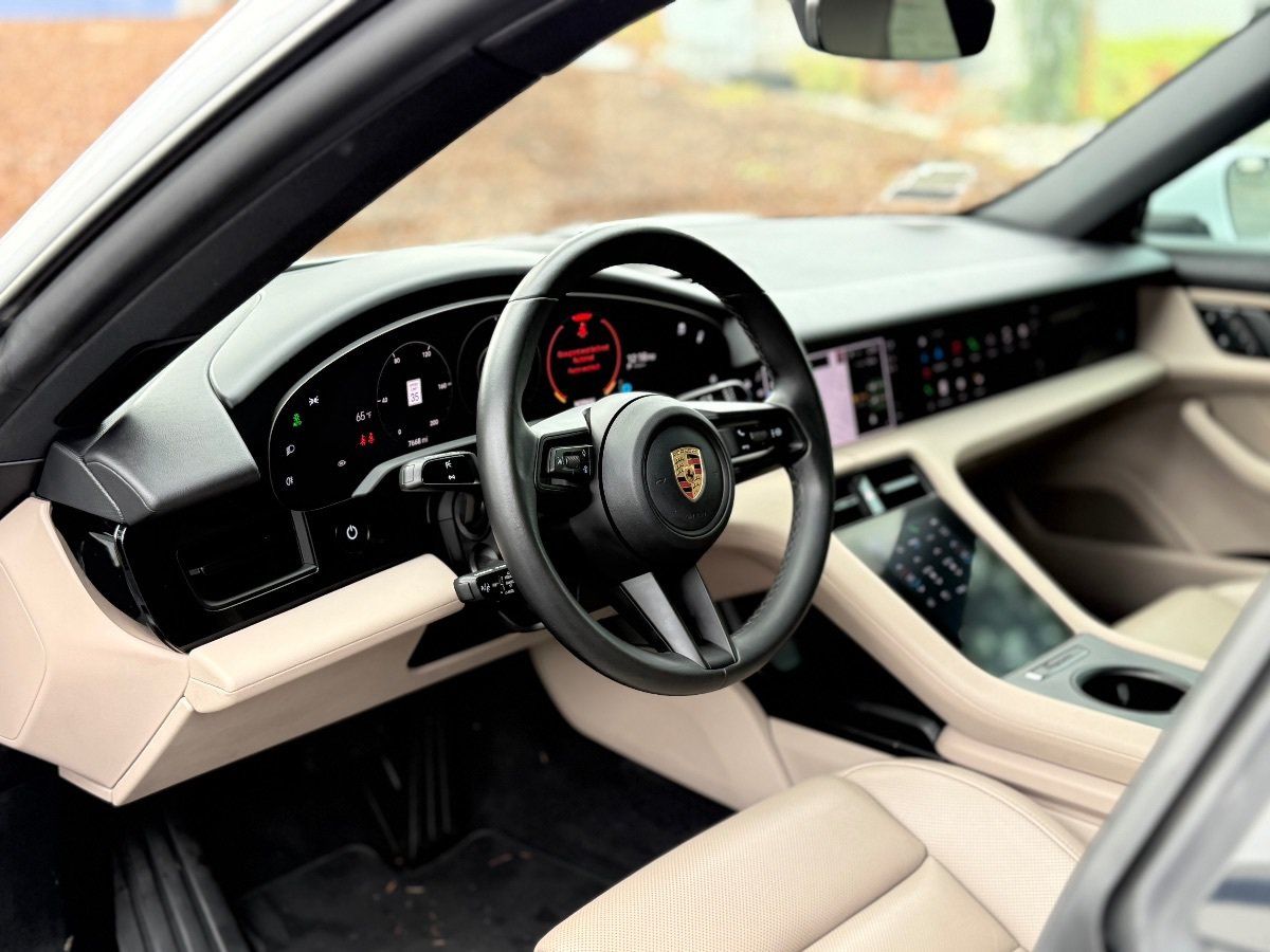 Used 2023 Porsche Taycan RWD image 12