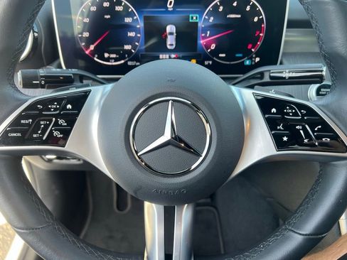 Used 2024 Mercedes-Benz C 300 Sedan image 16