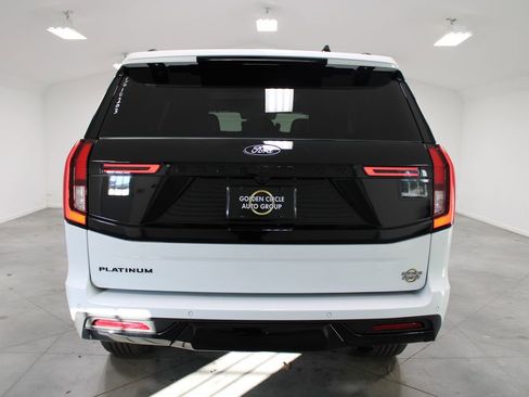 New 2026 Ford Expedition Platinum w/ Stealth Performance Package image 7