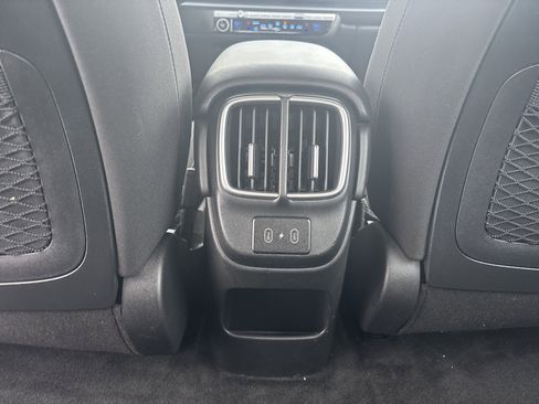 Used 2023 Hyundai Ioniq 6 SE image 33