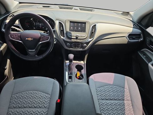 Used 2024 Chevrolet Equinox LT w/ LPO, Floor Liner Package FWD image 10