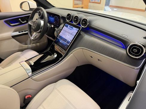 Certified 2024 Mercedes-Benz GLC 300 image 13