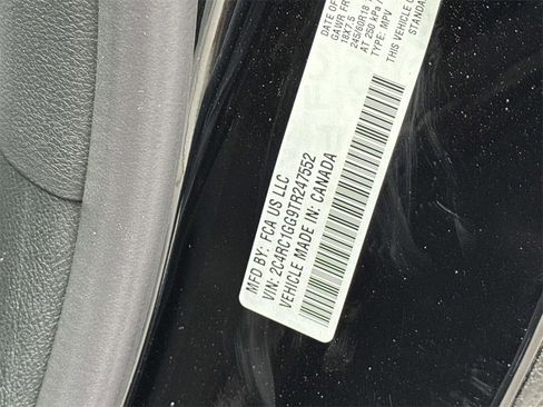 New 2026 Chrysler Pacifica Limited image 14