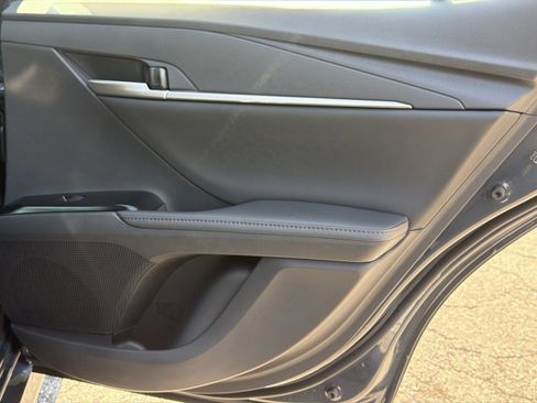 New 2026 Toyota Camry Hybrid FWD image 16