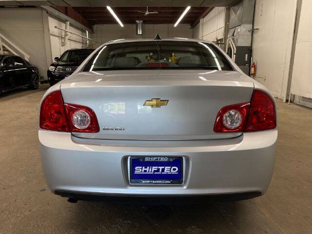 Used 2012 Chevrolet Malibu LS w/ LS Uplevel Package FWD image 4