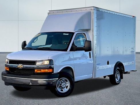 Used 2024 Chevrolet Express 3500 w/ Power Convenience Package RWD image 1