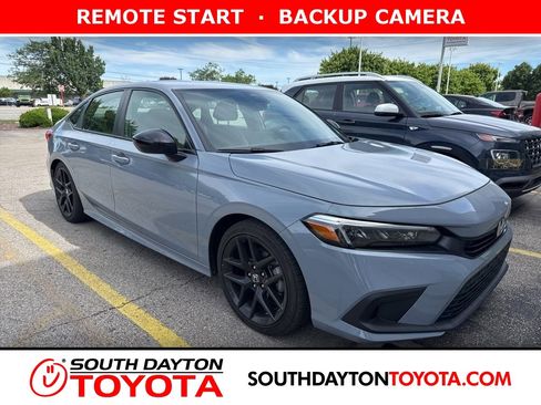 Used 2024 Honda Civic Sport image 1