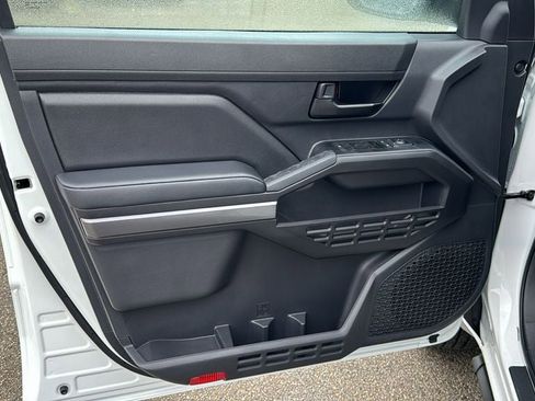 New 2026 Toyota Tacoma SR5 image 13