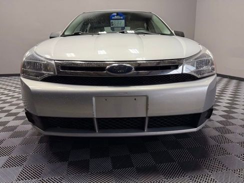 Used 2008 Ford Focus SE image 3