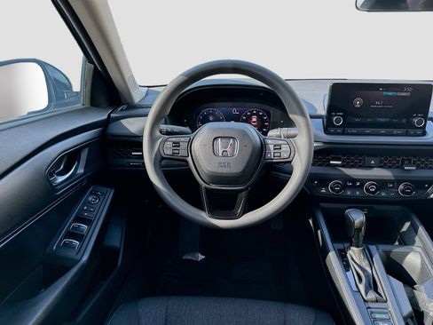 Certified 2023 Honda Accord EX image 21