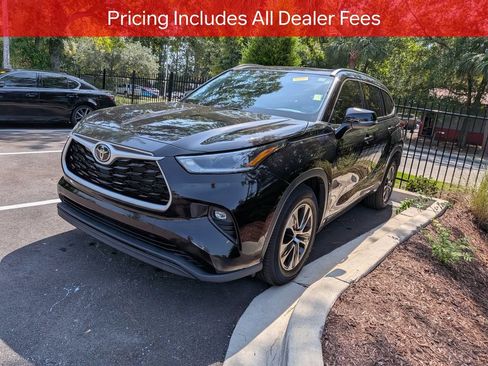 Used 2026 Toyota Highlander Limited AWD/4WD image 4