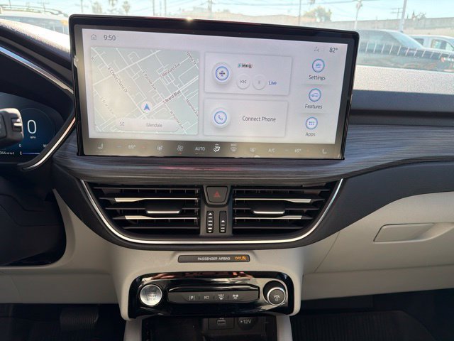 Used 2023 Ford Escape SE w/ PHEV Premium Package FWD image 7