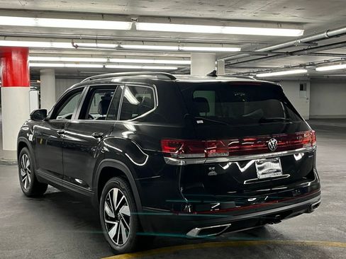 New 2025 Volkswagen Atlas SE image 5