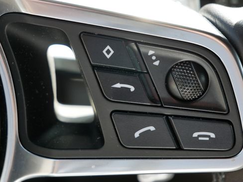 Used 2018 Porsche Panamera 4 image 28