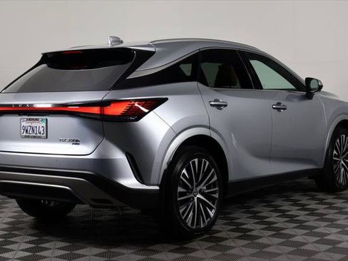 Certified 2026 Lexus RX 350 w/ Convenience Package AWD/4WD image 4