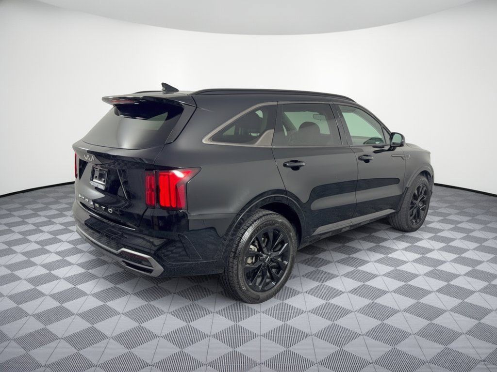 Used 2022 Kia Sorento SX AWD/4WD image 9