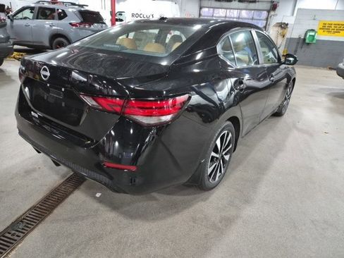 New 2025 Nissan Sentra SV w/ SV Premium Package image 9