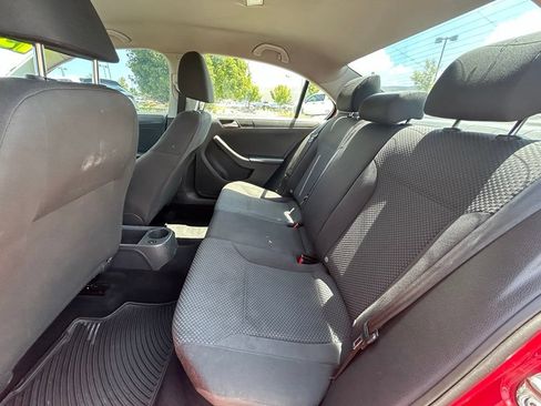 Used 2013 Volkswagen Jetta Sedan FWD image 21