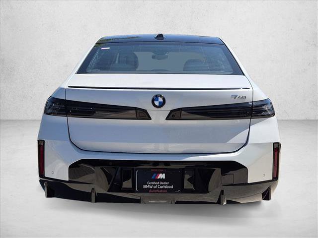 New 2027 BMW 740i w/ Executive Package RWD image 7