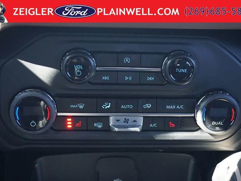 Used 2024 Ford Bronco Outer Banks AWD/4WD image 21
