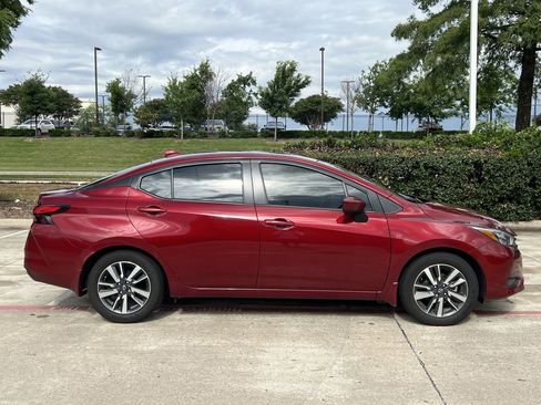 Certified 2025 Nissan Versa SV w/ Trunk Package FWD image 3