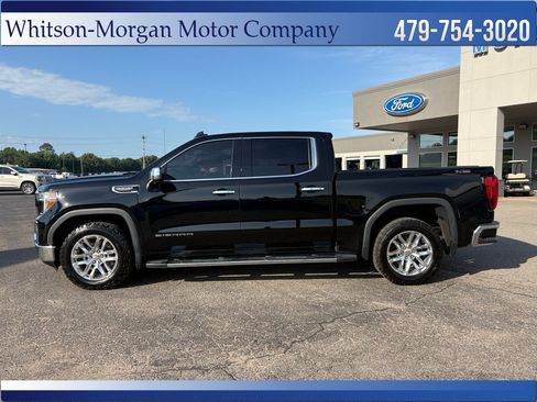 Used 2022 GMC Sierra 1500 SLT w/ SLT Premium Package AWD/4WD image 2