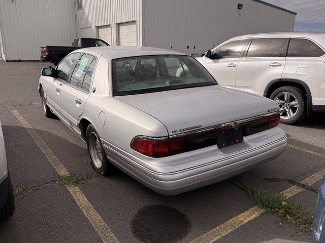 Used 1996 Mercury Grand Marquis LS RWD image 2