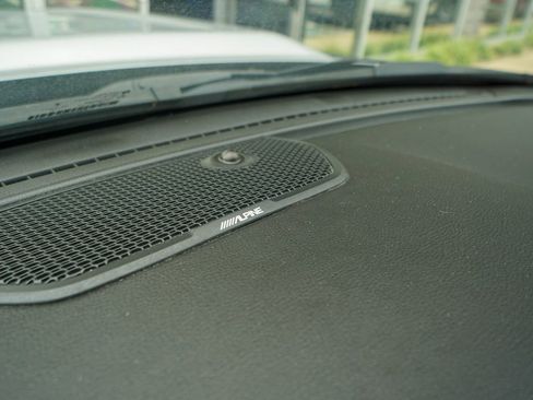 Used 2023 RAM 3500 Laramie image 32