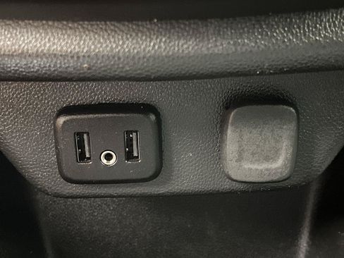 Certified 2023 Chevrolet Traverse LT w/ LPO, Floor Liner Package AWD/4WD image 24