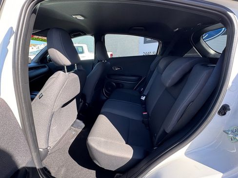 Used 2022 Honda HR-V Sport image 16