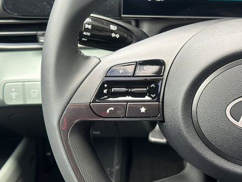 New 2026 Hyundai Elantra Limited FWD image 26
